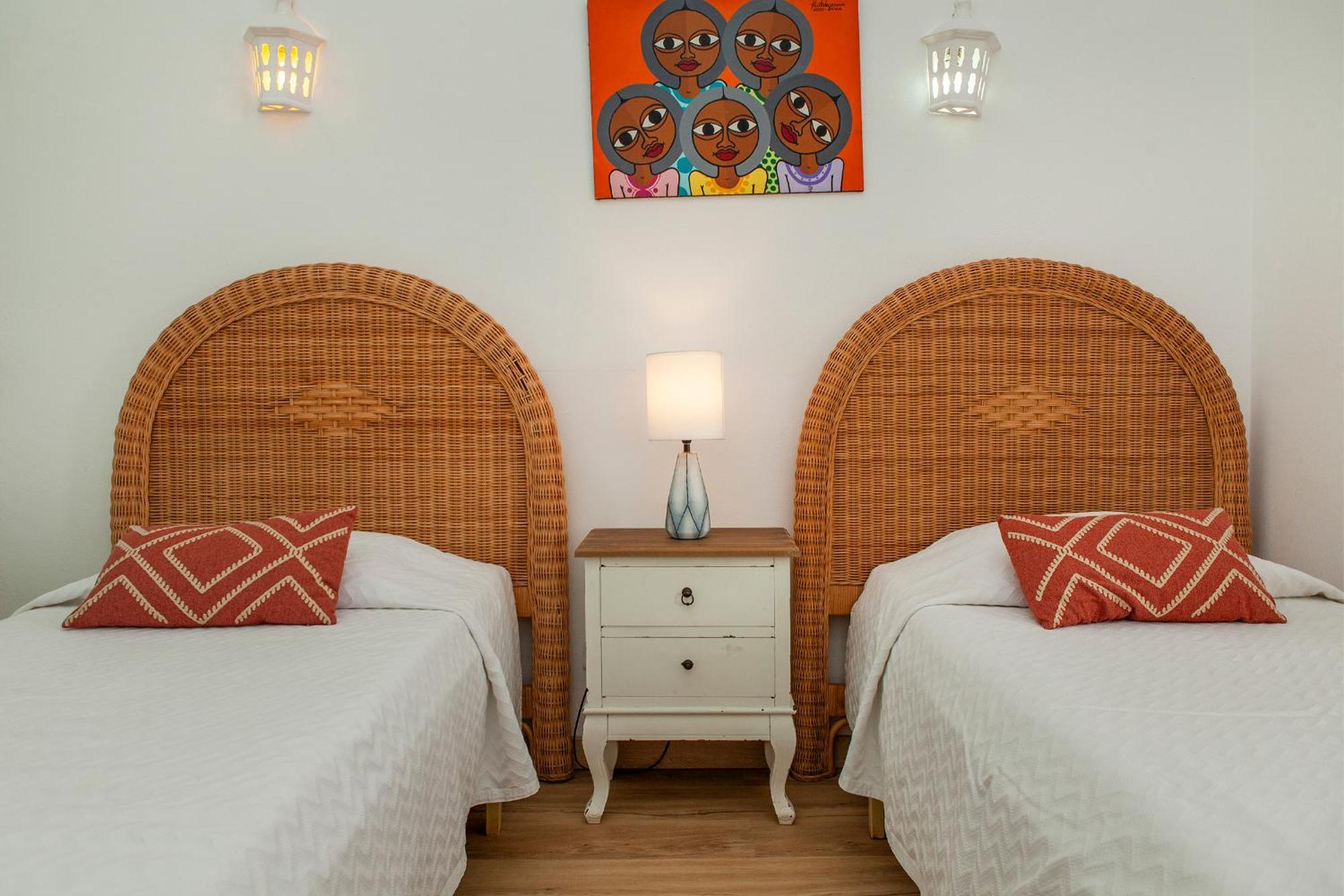 B86 - Beachline Apartment In Luz Екстериор снимка